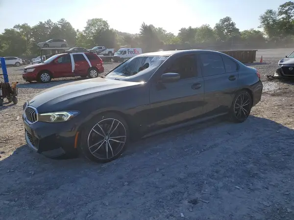 3MW69FF01R8E67549 2024 BMW 3ER - Image 1