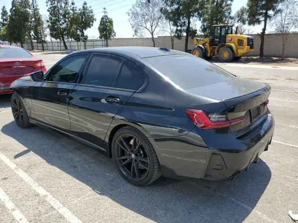3MW69FF02P8D74150 2023 BMW 3ER - Image 2