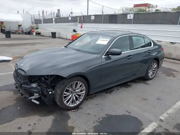 3MW69FF02R8E21650 2024 BMW 3ER - Image 2