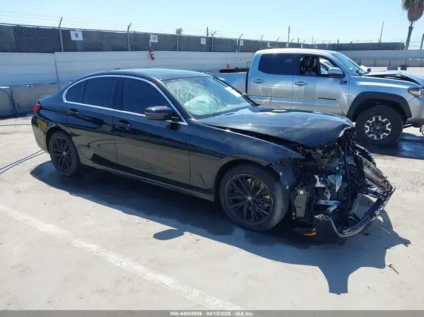 3MW69FF02R8E65972 2024 BMW 3ER - Image 1