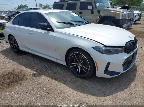 3MW69FF02R8E77667 2024 BMW 3ER - Image 1