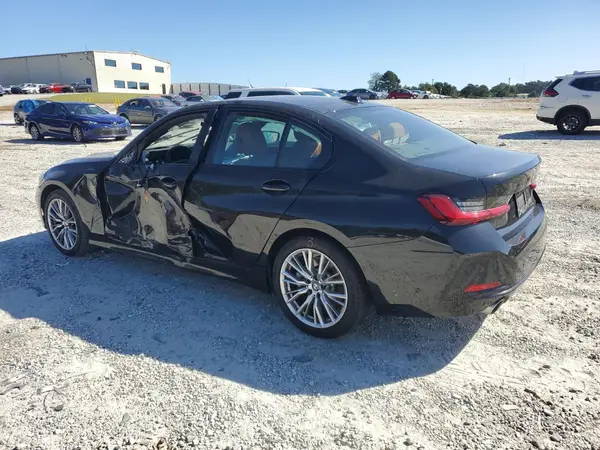 3MW69FF03P8D46275 2023 BMW 3ER - Image 2