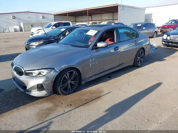3MW69FF04P8D72707 2023 BMW 3ER - Image 2