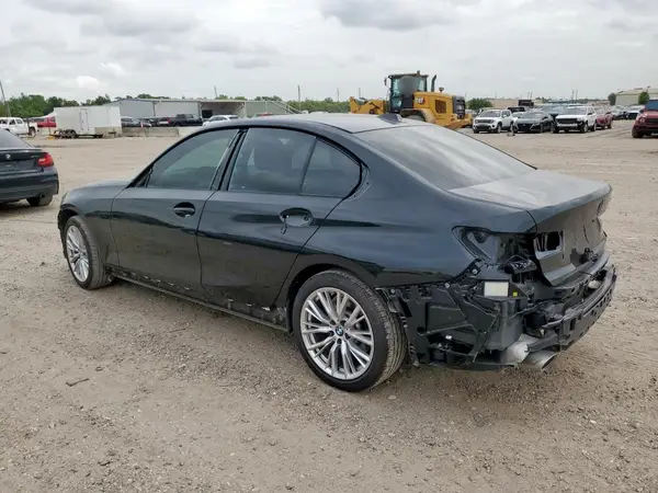 3MW69FF07P8D59742 2023 BMW 3ER - Image 2