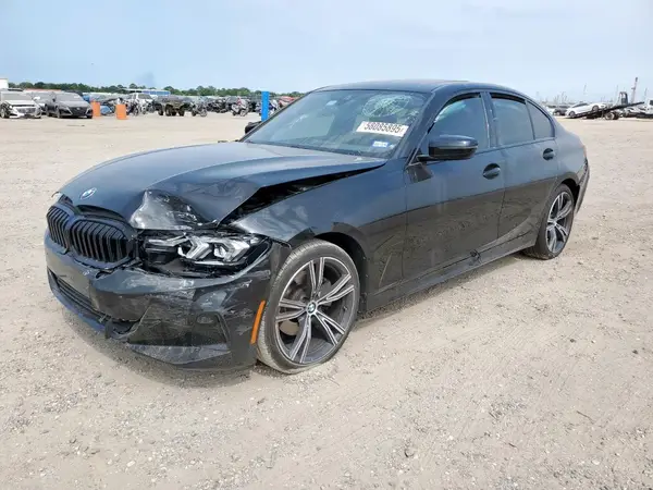 3MW69FF08P8D30427 2023 BMW 3ER - Image 1