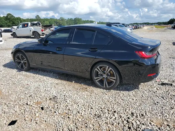 3MW69FF09P8D56924 2023 BMW 3ER - Image 2