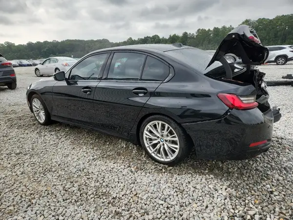3MW69FF0XP8C83692 2023 BMW 3ER - Image 2