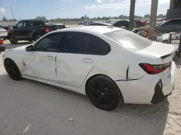 3MW69FF0XP8D14701 2023 BMW 3ER - Image 2