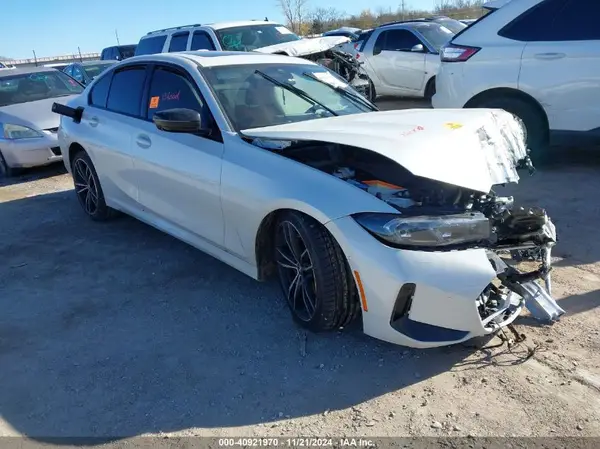 3MW69FF0XP8D40277 2023 BMW 3ER - Image 1