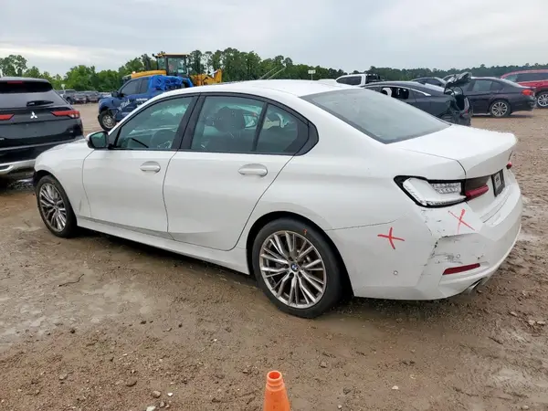 3MW69FF0XP8D41977 2023 BMW 3ER - Image 2