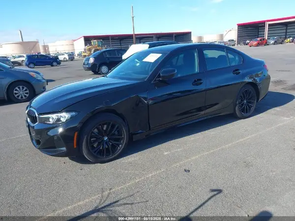 3MW69FF0XP8D57046 2023 BMW 3ER - Image 2