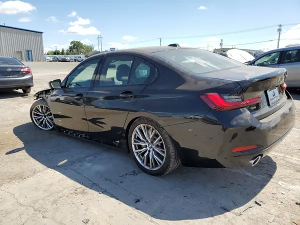 3MW69FF0XP8D70556 2023 BMW 3ER - Image 2