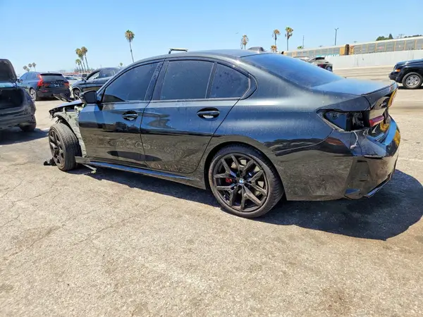 3MW69FT01S8F76541 2025 BMW M3 - Image 2