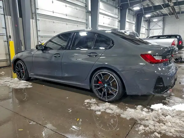 3MW69FT03S8F10718 2025 BMW M3 - Image 2