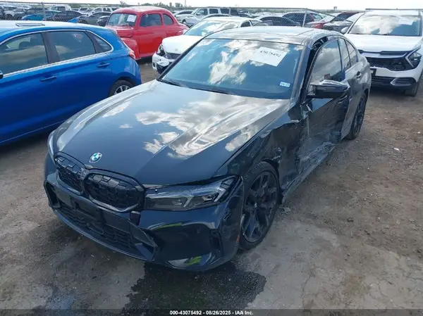 3MW69FT05S8F40982 2025 BMW 3ER - Image 2