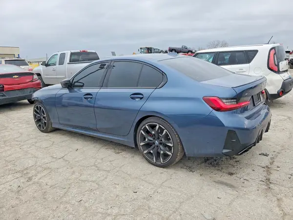 3MW69FT07S8F15727 2025 BMW M3 - Image 2