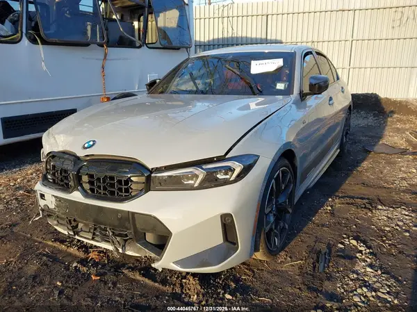 3MW69FT07S8F37663 2025 BMW 3ER - Image 2