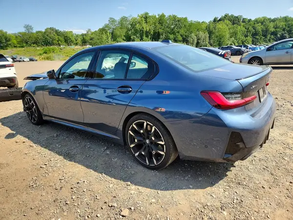3MW69FT09S8F44467 2025 BMW M3 - Image 2
