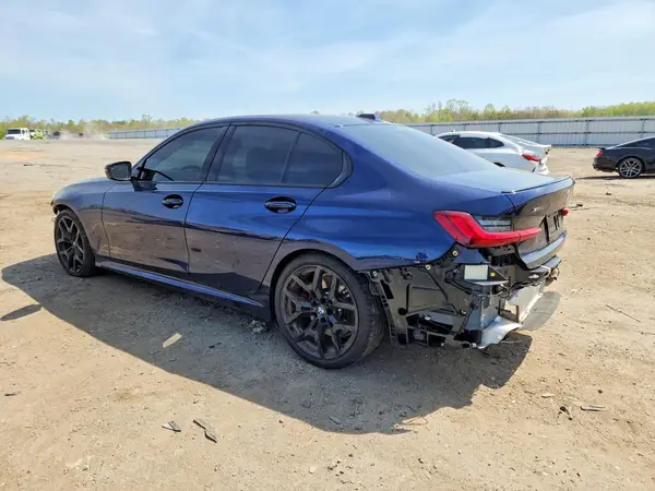 3MW69FT09S8F47739 2025 BMW M3 - Image 2