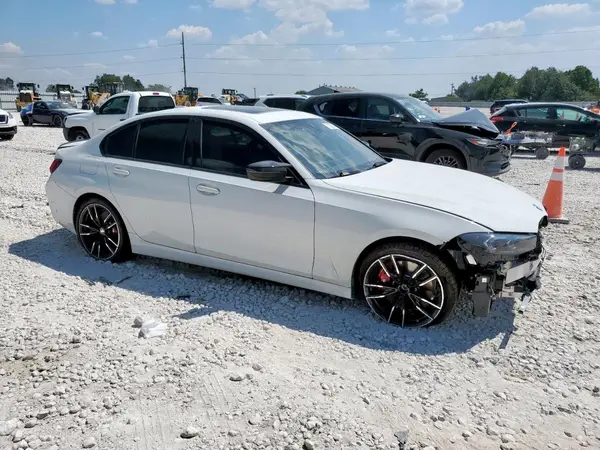 2025 BMW 3 Series COPART lot 71020315 auction photo 4