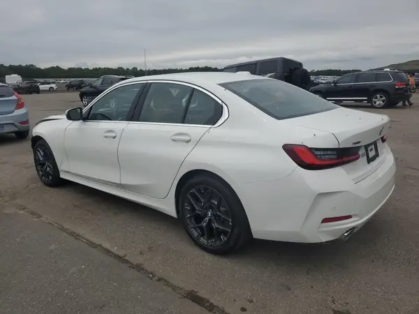 3MW89CW05S8F39530 2025 BMW 3ER - Image 2