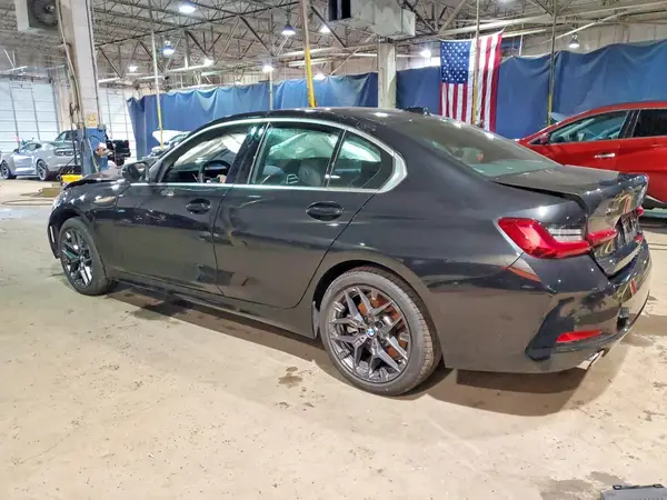 3MW89CW06S8F57390 2025 BMW 3ER - Image 2