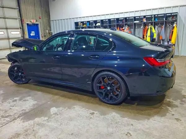 3MW89CW06T8G03382 2026 BMW 3ER - Image 2