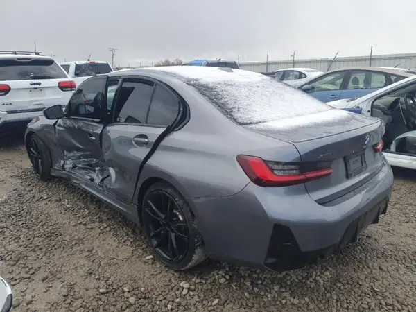 3MW89FF01R8E14844 2024 BMW 3ER - Image 2
