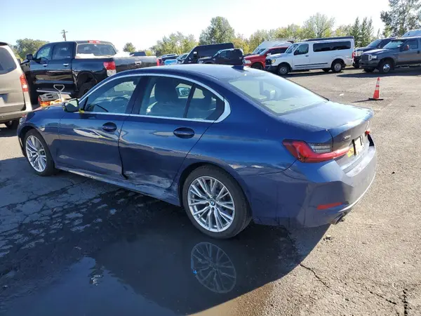 3MW89FF02P8D01966 2023 BMW 3ER - Image 2