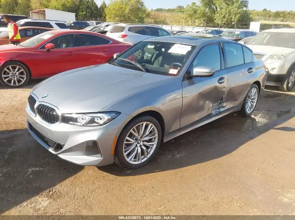 3MW89FF02P8D32537 2023 BMW 3ER - Image 2
