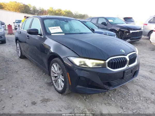 3MW89FF02R8E13041 2024 BMW 3ER - Image 1