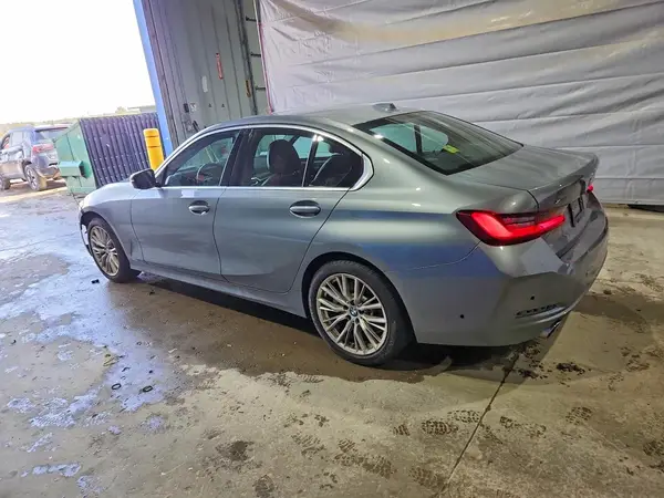 3MW89FF02R8E33452 2024 BMW 3ER - Image 2