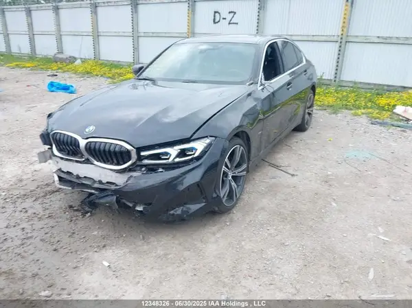 3MW89FF03P8D60881 2023 BMW 3ER - Image 2