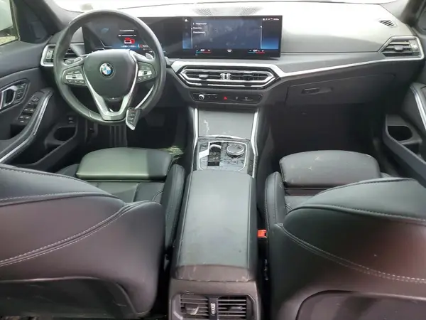 3MW89FF05R8E35700 2024 BMW 3ER - Image 8