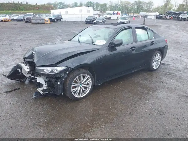 3MW89FF06P8D32119 2023 BMW 3ER - Image 2