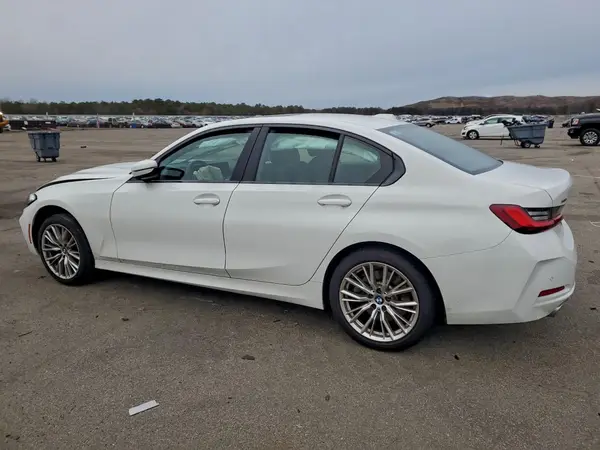 3MW89FF06P8D65329 2023 BMW 3ER - Image 2