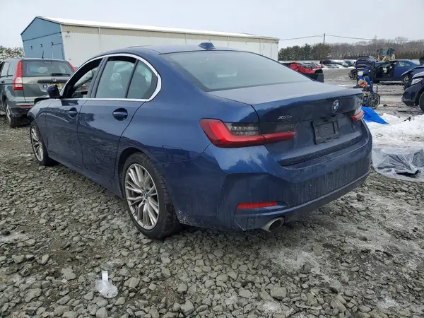 3MW89FF06R8E28187 2024 BMW 3ER - Image 2