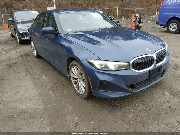 3MW89FF08P8D42795 2023 BMW 3ER - Image 1
