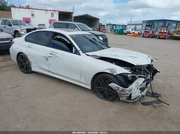 3MW89FF08R8D85925 2024 BMW 3ER - Image 1