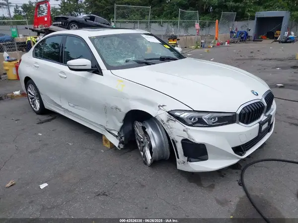 3MW89FF0XP8D41146 2023 BMW 3ER - Image 1