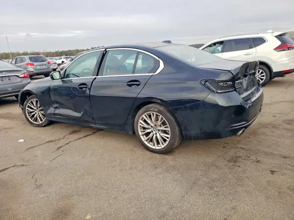 3MW89FF0XR8D96277 2024 BMW 3ER - Image 2