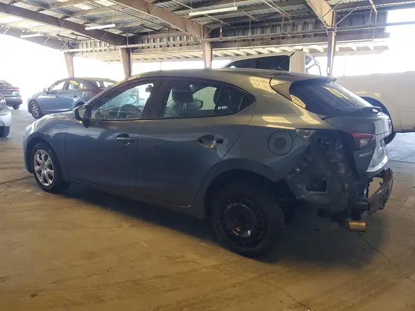 3MZBM1J71GM245649 2016 MAZDA 3 - Image 2