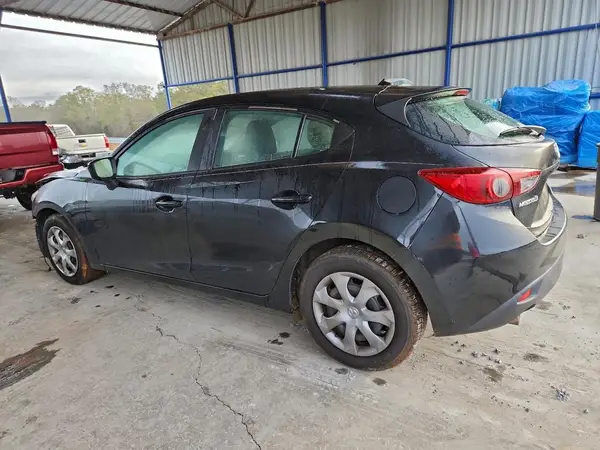 3MZBM1J74GM281609 2016 MAZDA 3 - Image 2