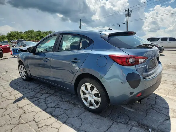 3MZBM1J74GM284512 2016 MAZDA 3 - Image 2