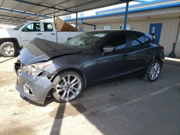 3MZBM1J74GM318318 2016 MAZDA 3 - Image 1
