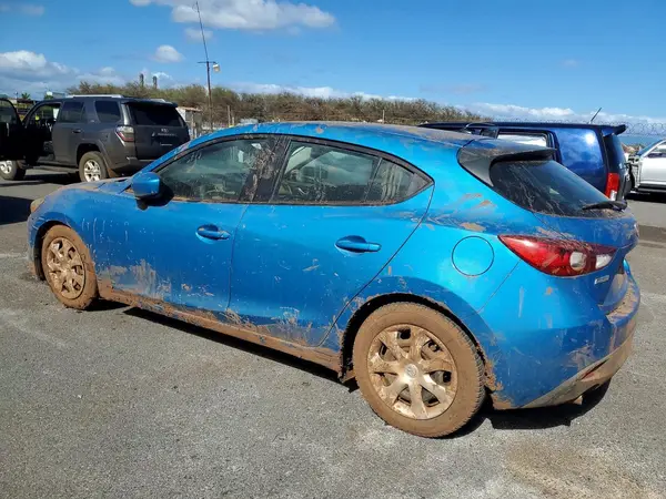 3MZBM1J74GM318321 2016 MAZDA 3 - Image 2