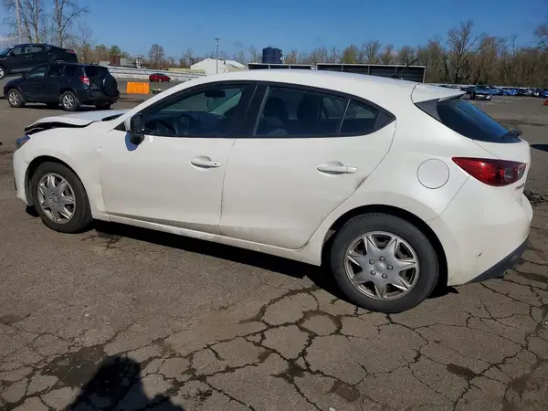 3MZBM1J76GM272815 2016 MAZDA 3 - Image 2