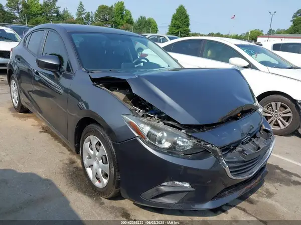 3MZBM1J76GM328090 2016 MAZDA 3 - Image 1