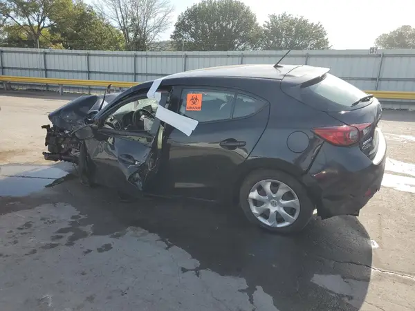 3MZBM1J77GM326011 2016 MAZDA 3 - Image 2