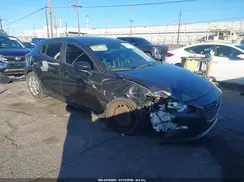 3MZBM1J79GM268449 2016 MAZDA 3